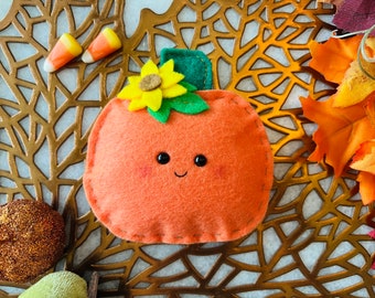 Cute Autumn Pumpkin Hand Sewn Stuffed Felt Fall/Halloween Decoration Ornament