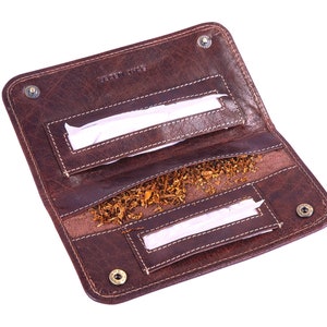 Alpenleder tobacco pouch for two sizes of paper