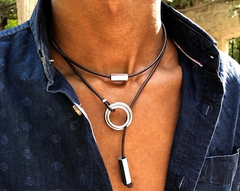 Ketting voor mannen. Leren choker voor hem, moderne en originele choker. Leren ketting voor hem.