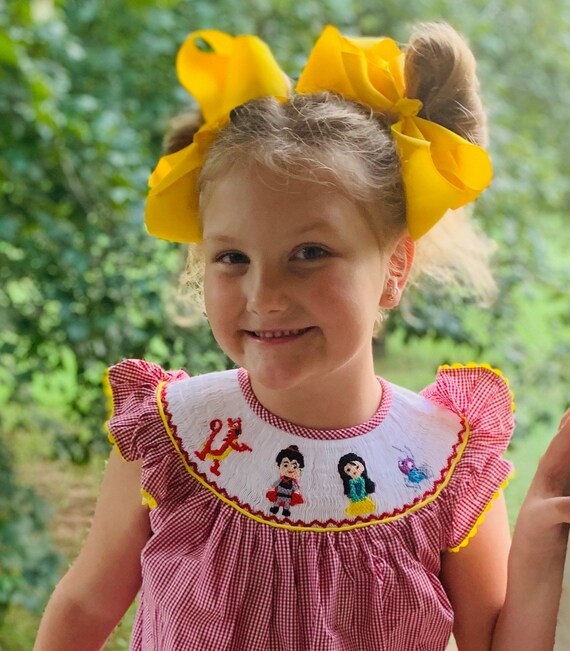 disney smocked