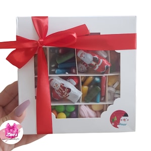 Boîte à bonbons aigre de 1,2 kg – Boîte à bonbons rétro British Pick n Mix  Fizzy Sweets – Panier cadeau de bonbons anglais pour enfants, adultes,  anniversaire, Noël - Heavenly Sweets : : Epicerie