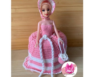 Doll Toilet Paper Holder Kitchsy Toilet Tissue Roll Holder