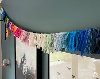 Guirnalda navideña arcoiris