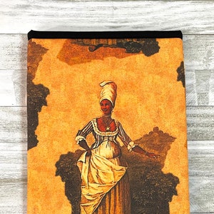 Lady Creole Book Sleeve: Padded E-reader Cover