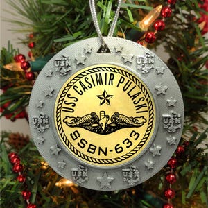 USS Casimir Pulaski SSBN-633 Christmas Ornament - Antiqued Silver 3D Design & Brass Center |Patriotic Gift for Veteran, Retired, Active Duty