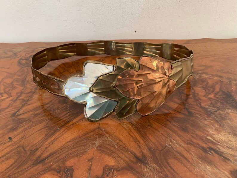 Leaf Art Solid Brass Structured Belt