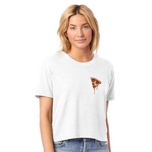 Cropped Tiger Pizza Tee - Funny She Hungry Shirt - Trendy Graphic T-Shirt