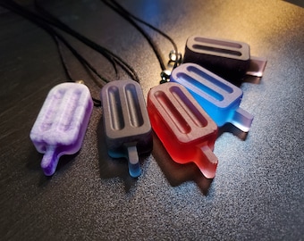 Colar de picolé - pode ser chaveiro também