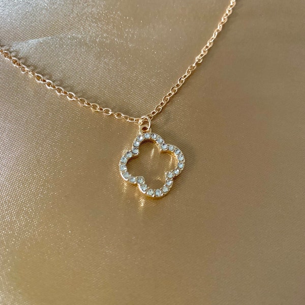 Gold rhinestone clover necklace