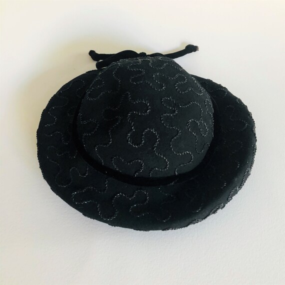 Vintage Black Belvedere Wool Hat with Swirling Se… - image 4