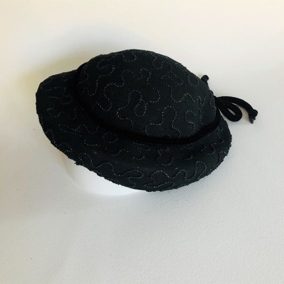 Vintage Black Belvedere Wool Hat with Swirling Se… - image 1