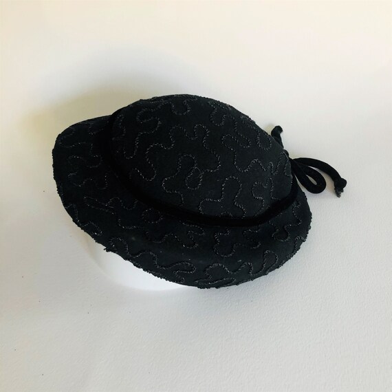Vintage Black Belvedere Wool Hat with Swirling Se… - image 6
