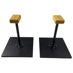 Handstand canes separate static