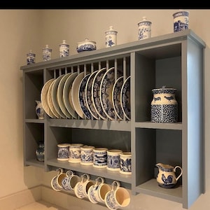 Wells Handmade Pine Kitchen Plate Rack: 12-Plate Storage, Custom Color