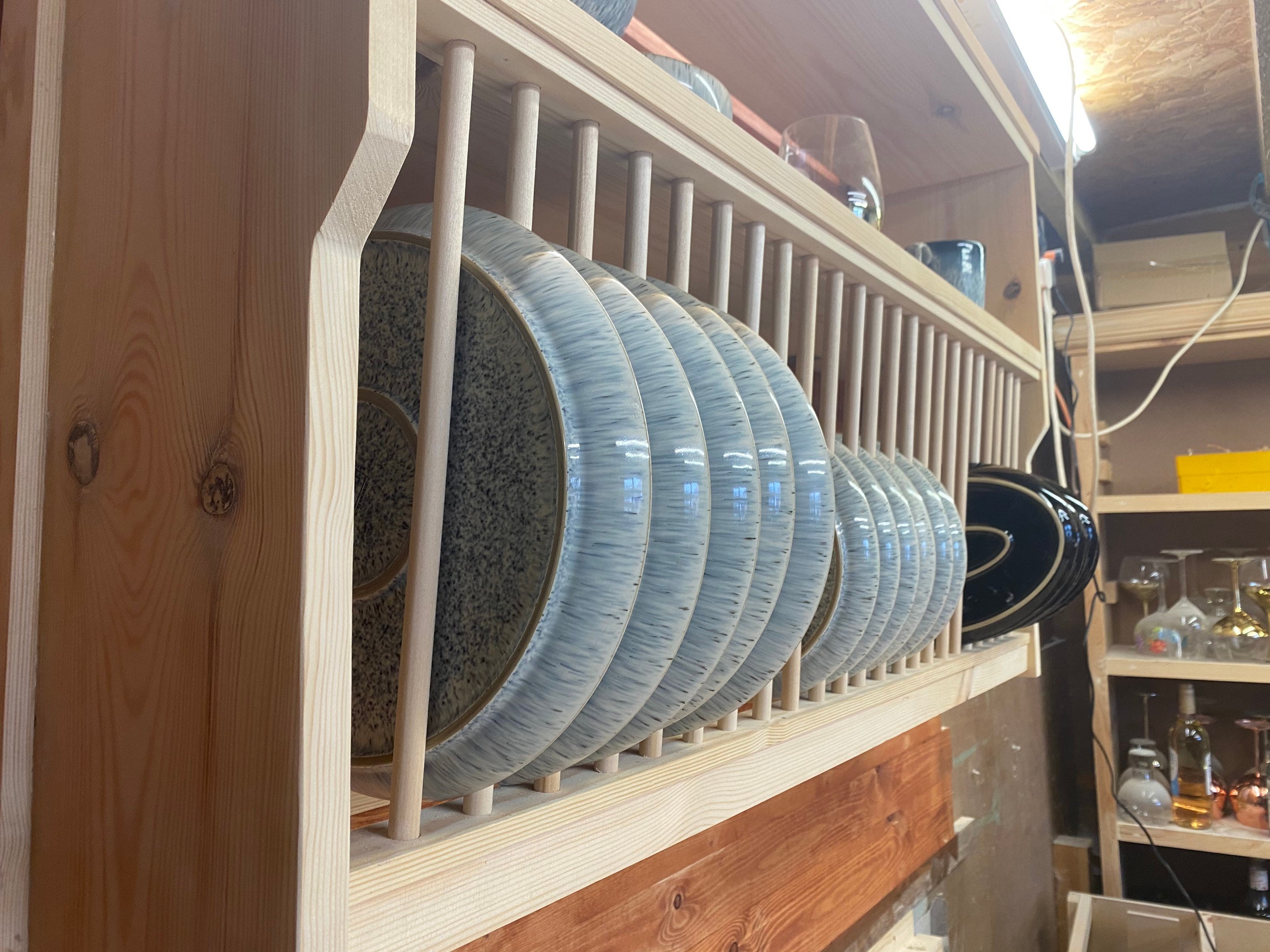 The Gloucestershire Handmade Plate Rack Storage Natural Pine 