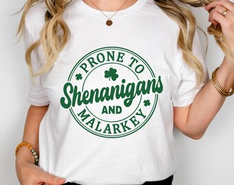 Camiseta divertida para el Día de San Patricio: Propenso a las travesuras y las tonterías, Camiseta irlandesa divertida, Camiseta con trébol para el Día de San Patricio, Camiseta de la suerte