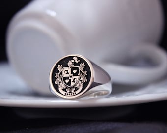 Custom Engraved Signet Ring with 18K Matte Gold, Traditional Personalized Coat of Arm, Family Crest,  Insignia Ring for Man and for Woman