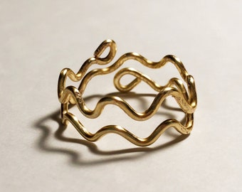 Adjustable Double Wave Wire Ring