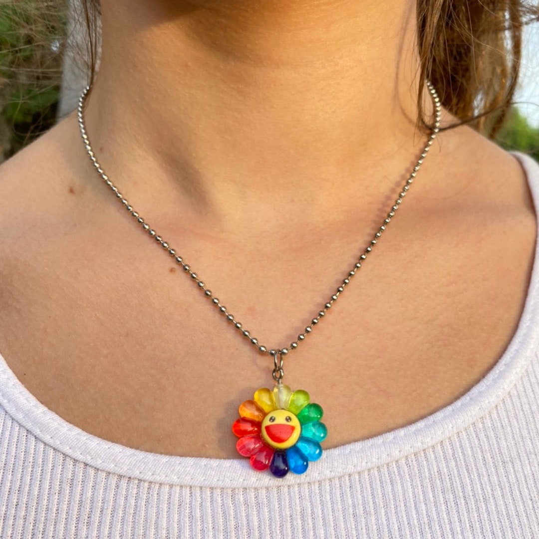  RMYSUM Sunflower Colorful Petal Smiley Face Necklace Rotatable  Hip Hop Pendant Necklace Takashi Murakami(Rotatable,23.6 inches), Gold  Color, Standard: Clothing, Shoes & Jewelry