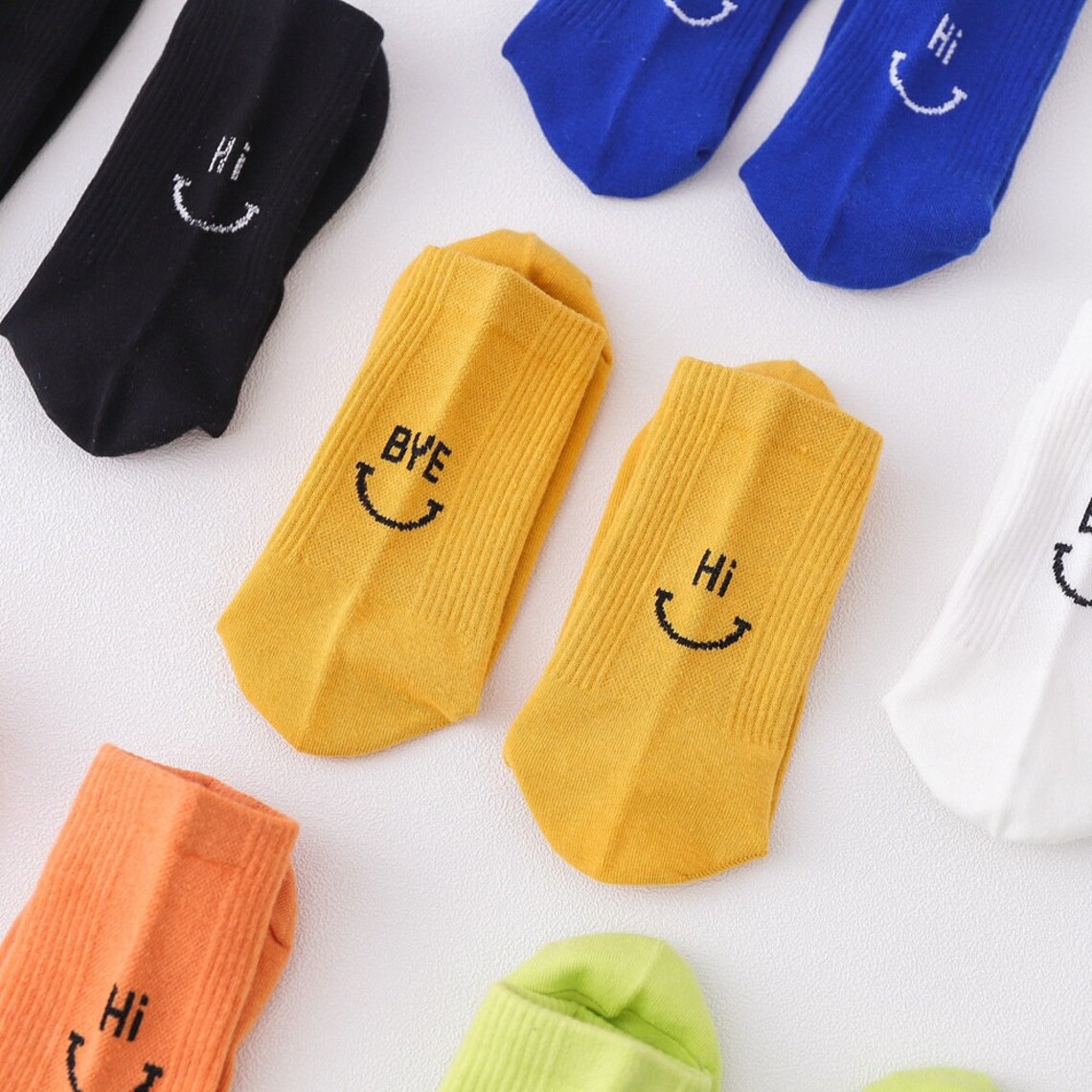 socks with smiley face on ankle