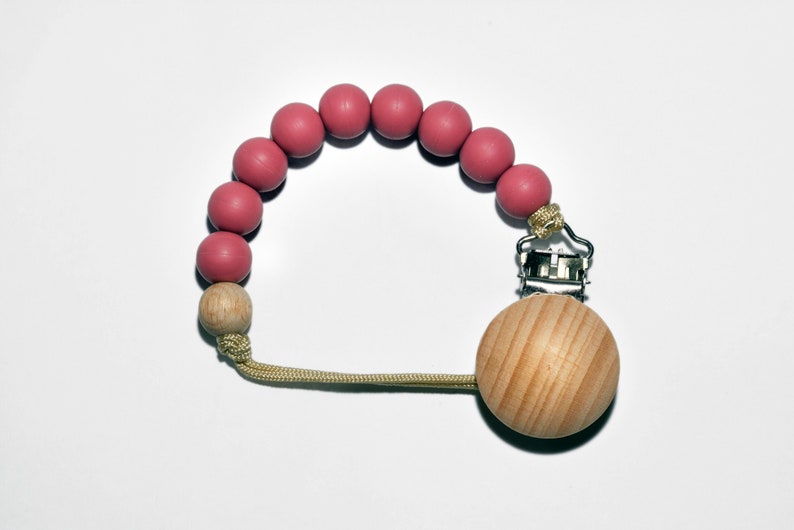 Pacifier Clip Easy to Attach BPA Free Neutral colors 100 /% Medical Grade Silicone Easy to clean Silicone Pacifier Clip