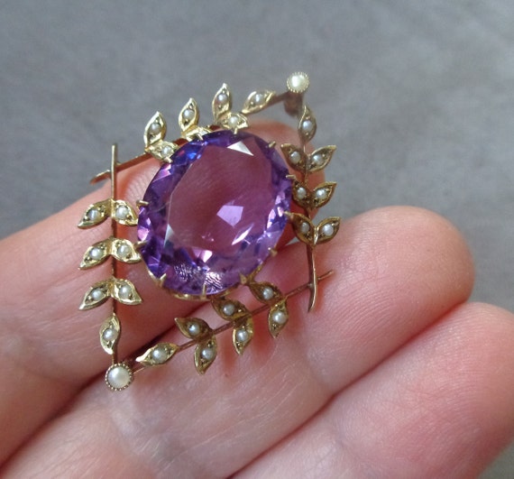 Edwardian 14K gold brooch with amethyst and seed … - image 2