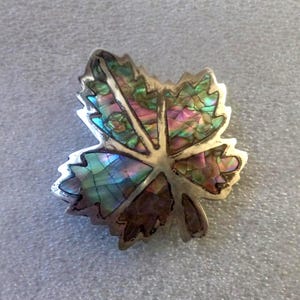 Sterling leaf brooch/pendant with abalone inserts made in Mexico