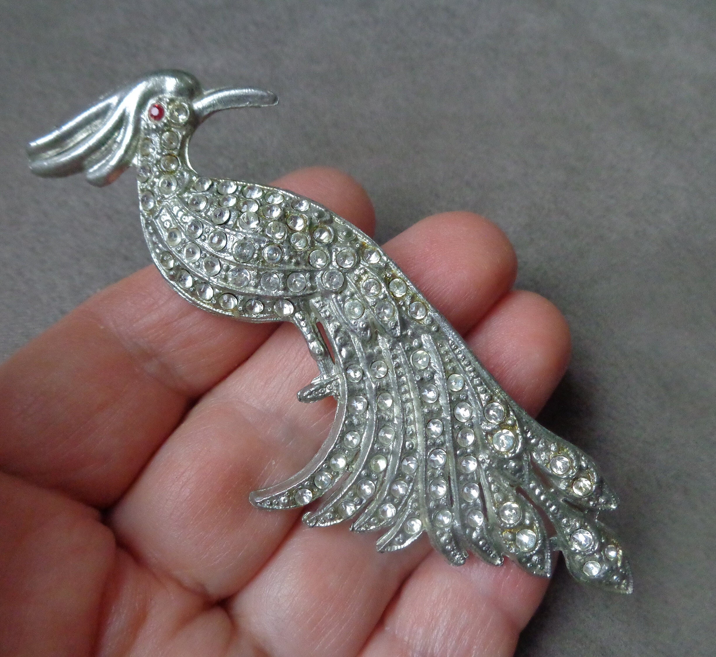 Broche Fantaisie Plume D'oiseau Art Déco En Métal Argenté - Occasion Vintage