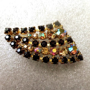 Stylized &quot;Horn of Plenty&quot; brooch