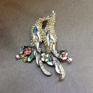 Double Cockatoo bird brooch with clear rhinestones and enameling