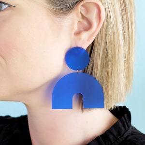 DAZE XL Statement Acrylic Earrings - Indigo Blue