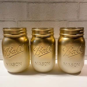 Gold and Ivory Ombre Painted Mason Jar, Wedding Decor, Gold Vases, 50th Anniversary Celebration image 3