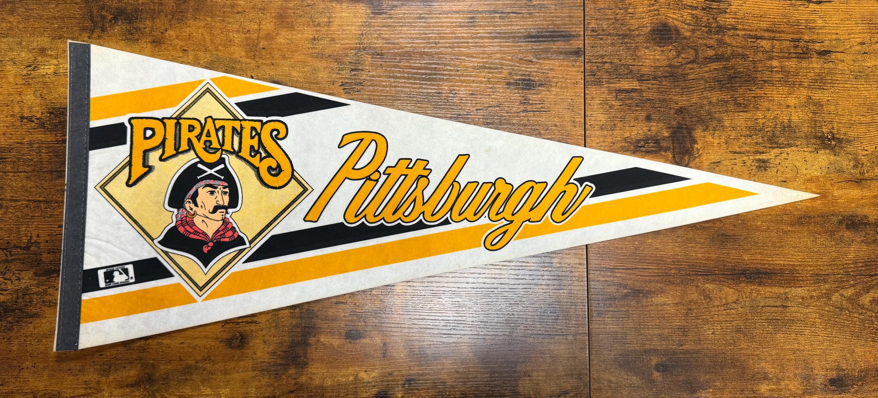 Pittsburgh Pirates Logo de Pirate PNG transparents - StickPNG Pittsburgh Pirates Logo de Pirate PNG transparents - StickPNG