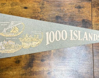 Vintage 1000 Islands pennant