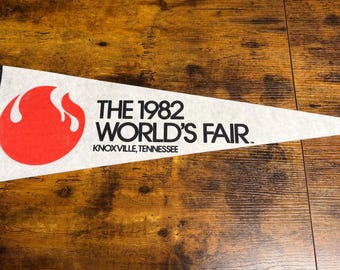 Vintage The 1982 World's Fair Knoxville, TN pennant