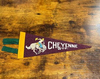 Vintage Cheyenne, Wyo. pennant