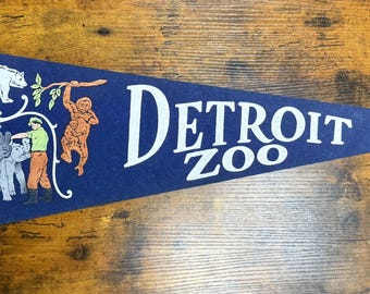 Vintage Detroit Zoo pennant