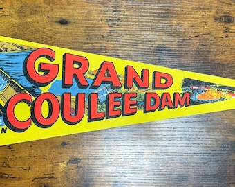 Vintage Grand Coulee Dam, Washington pennant