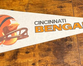 Vintage NFL Cincinnati Bengals pennant