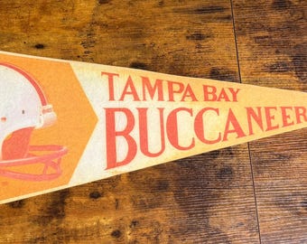 Vintage Tampa Bay Buccaneers pennant