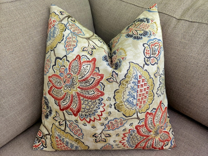 Floral Pillow Cover, Decorative Pillows, Accent Pillow, Throw Pillow