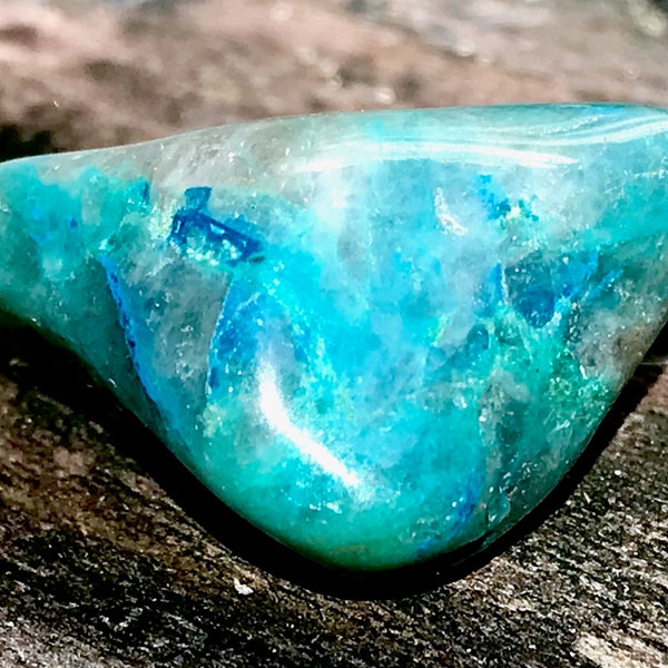 Rare Ajoite and Papagoite in Quartz Crystal Pocket Stone Gift Jewel Treasure - 1.1"