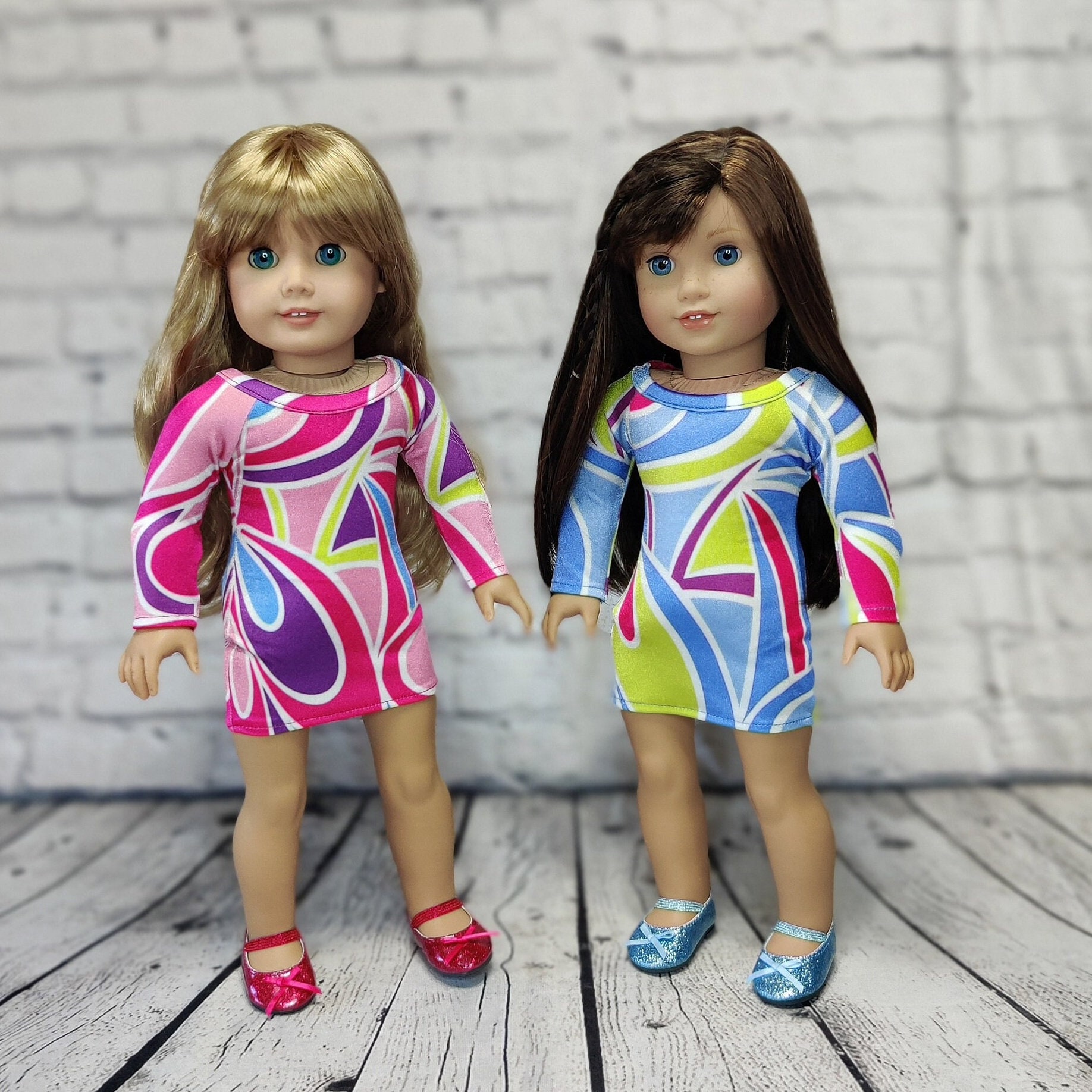 A Nod For Mod Barbie doll W/ Card Ltd 5000 Barbie Collector Exclusive Gold label