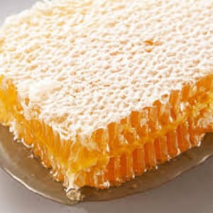 Comb Honey 4inx4in 14-16oz