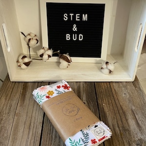 100% katoen 2-laags stof/badstof 7 X 7 handgemaakte vaatdoek 2 Pack Set Bee Boxes Bee Hives Honeycomb Floral & Honeybee Print