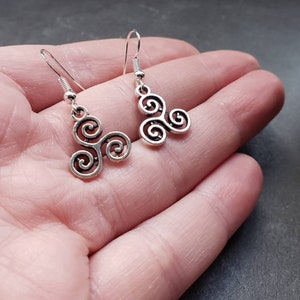 Bronze Celtic Knot Triskelion Drop Earrings - Vintage Thailand Jewelry With Fish Hook