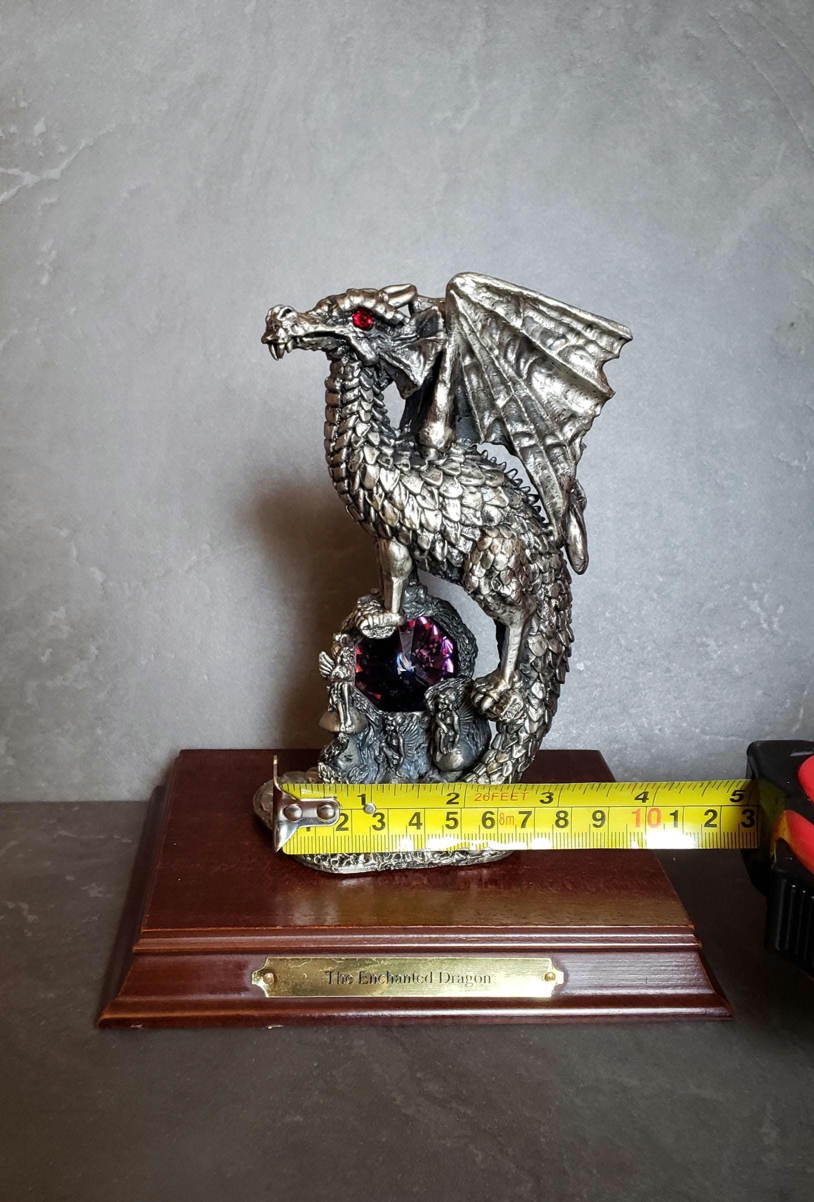 ピューター製ドラゴン チューダーミントFINDING THE DRAGONETS Finding the Dragonets 3131, Tudor Mint Myth and Magic