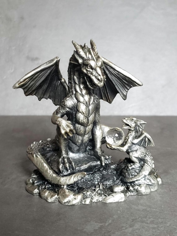 The Gift. The Tudor mint 3932. Myth and Magic vintage pewter
