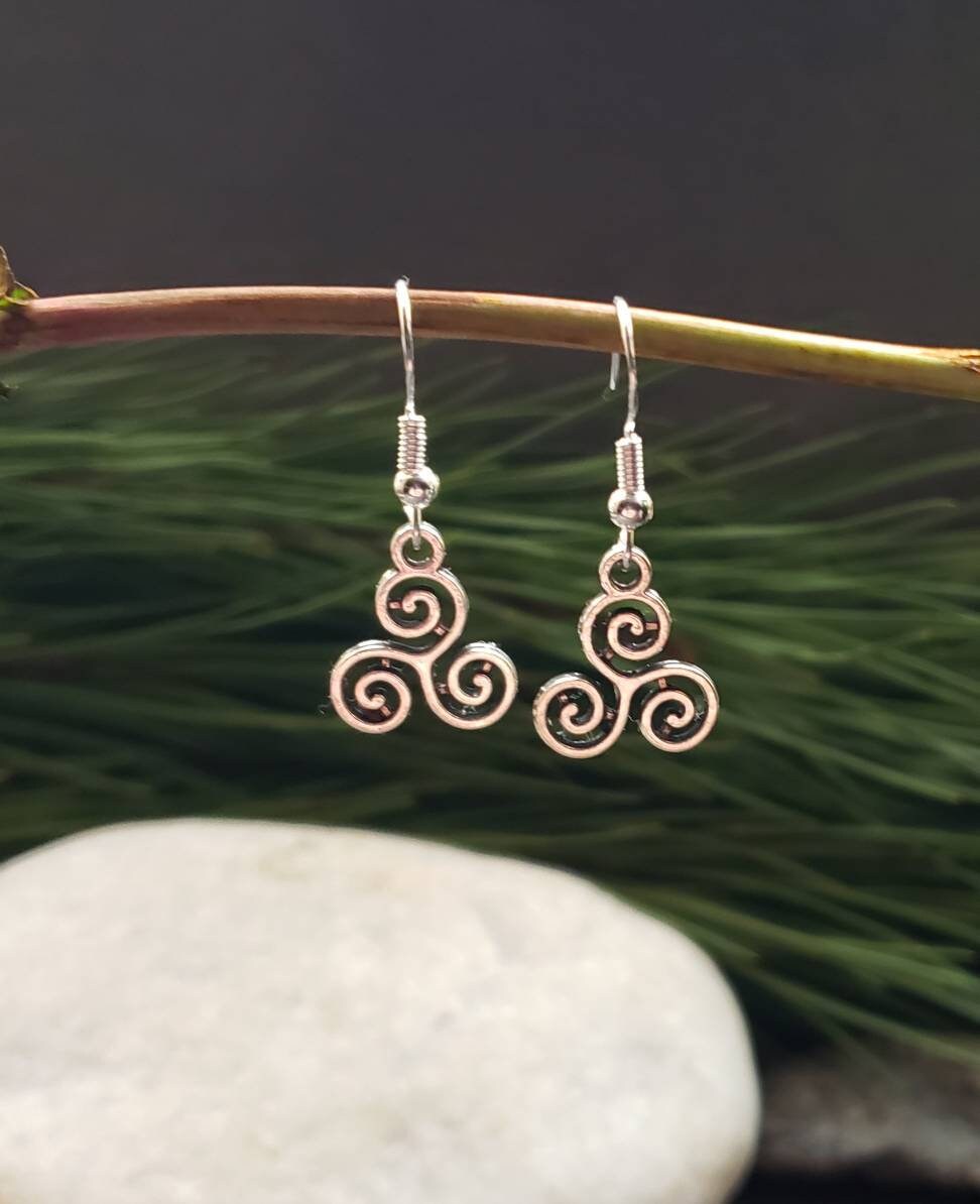 Celtic Knot Triskelion Silver Earrings. Made From Zinc. Beautiful Swirl ...