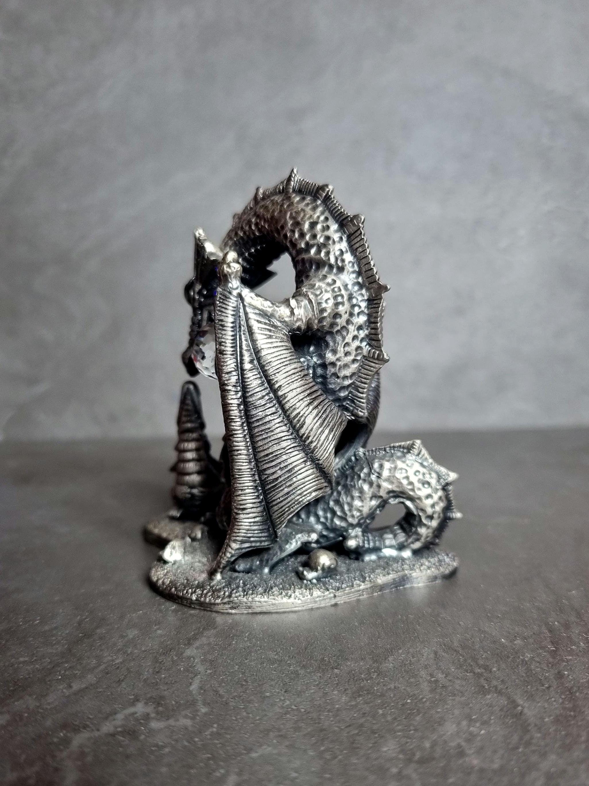 myths legends　red winger dragonフィギュア蝋燭立て Dragon Quest II Final Boss Devil Monster Square Enix Sofubi